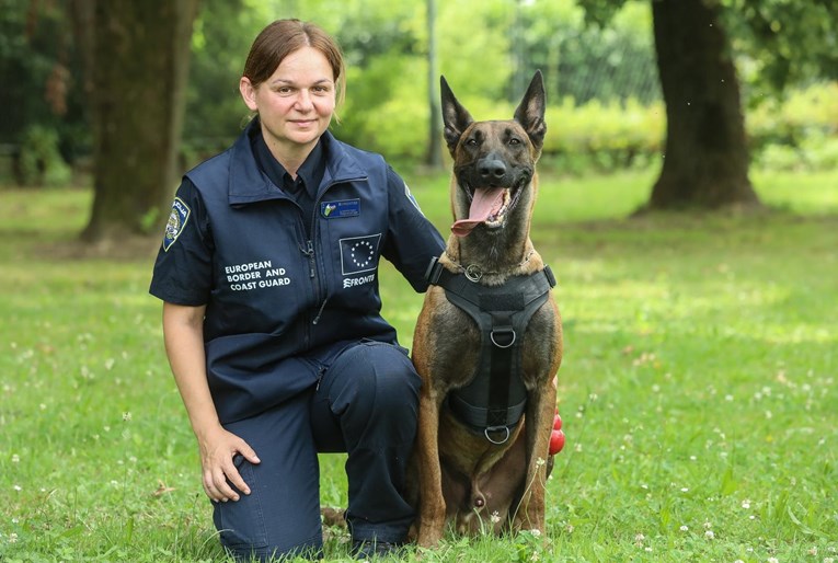 Policajka Zvjezdana i njen pas Nick sad jedini u Hrvatskoj imaju licencu Frontexa