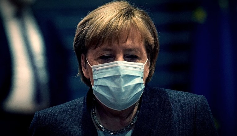 Merkel: Ako se puno ljudi ne bude htjelo cijepiti, nosit ćemo maske još jako dugo