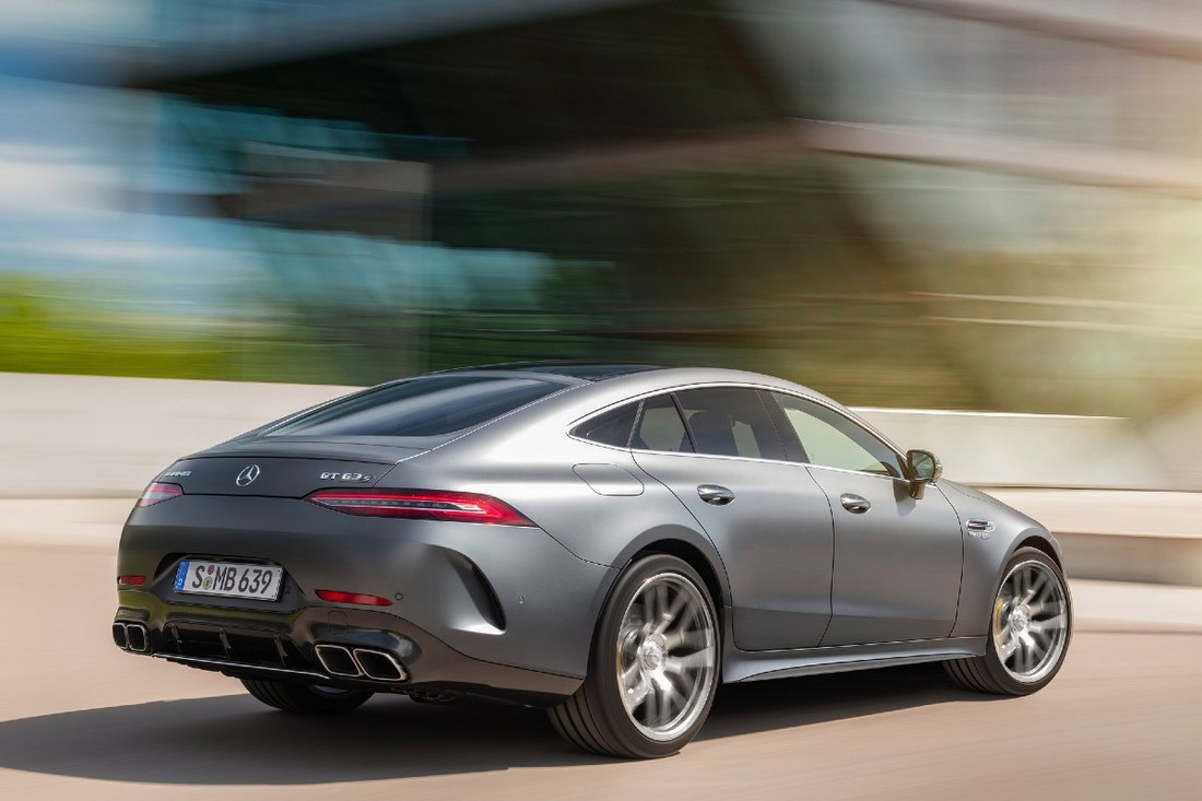 AMG se vraća korijenima i najavljuje V8 revoluciju