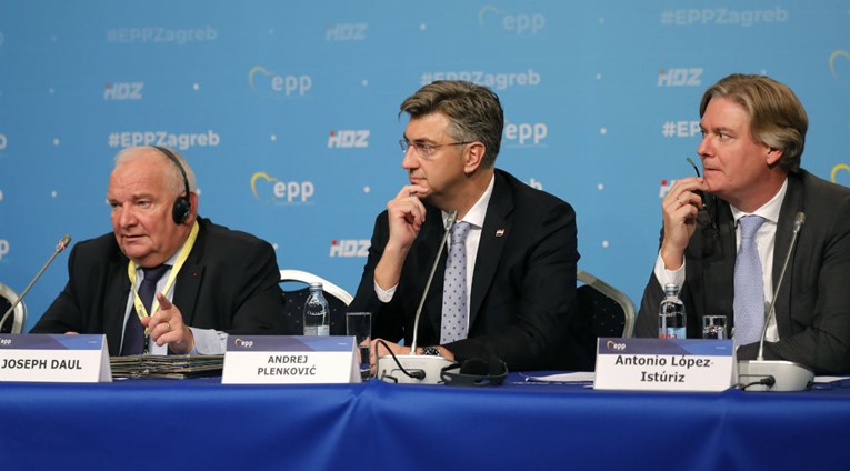 Predsjednik EPP-a: Drago mi je vidjeti kako Plenković vodi svoju zemlju