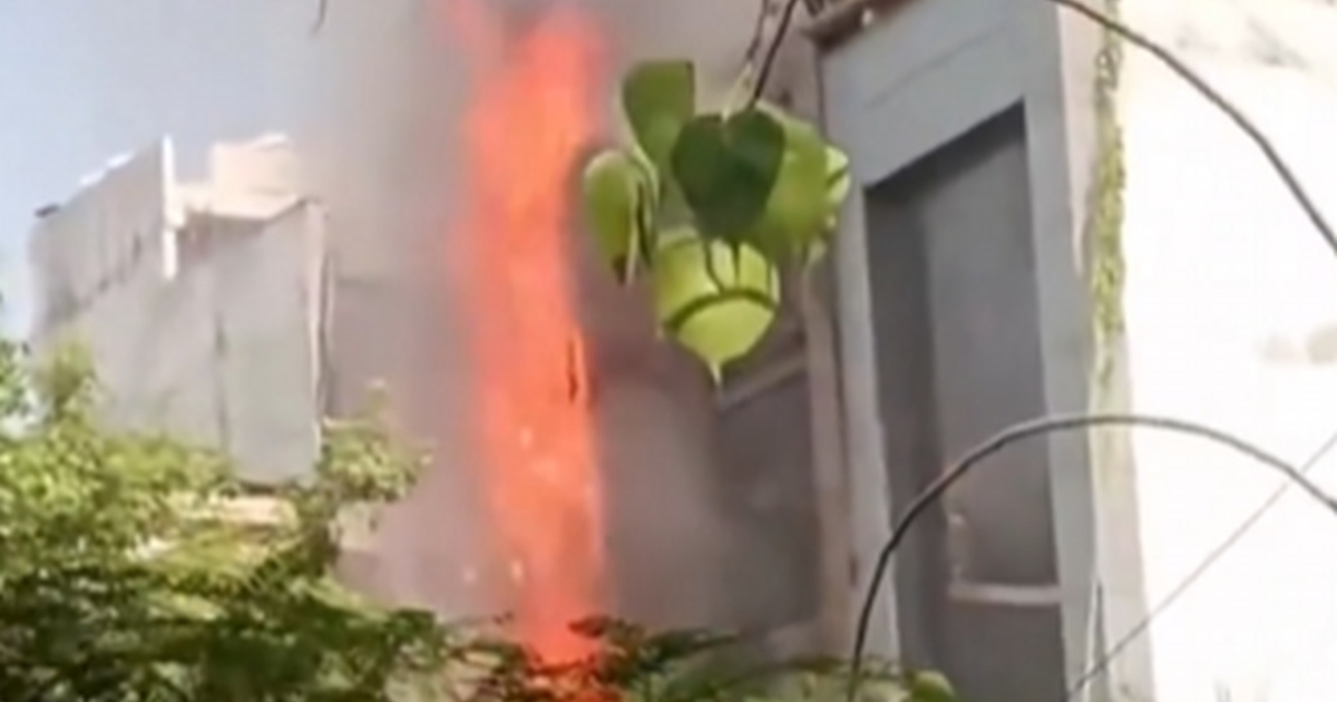 VIDEO Požar u hotelu u New Delhiju. Poginula 21 osoba, ljudi skakali sa zgrade