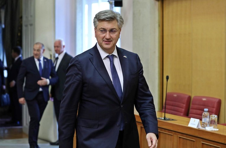 Plenković o zabrani rada nedjeljom: Naglasak je na okupljanju obitelji nedjeljom