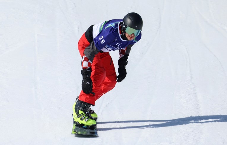 Bruno Bošnjak osvojio deveto mjesto u snowboardu na ZPOI-ju