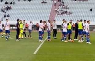 VIDEO Perišić jedini od igrača Hajduka nije otišao pred Torcidu nakon poraza