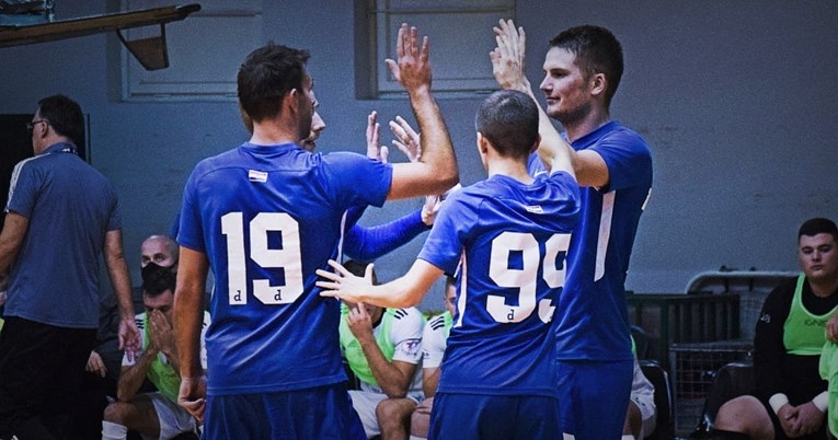 Futsal: Vrgorac svladao hit prvenstva, Dinamo dao devet komada na Baldekinu