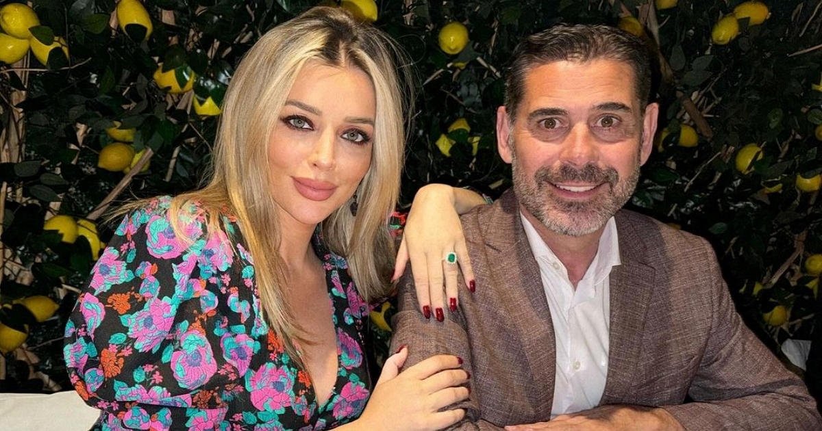 Fani Stipković pohvalila se fotkama s romantične večere sa suprugom