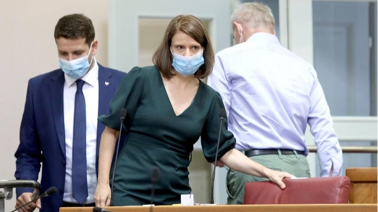 Peović: Upravo mi je zbog navodnih epidemioloških mjera oduzeto pravo govora u saboru