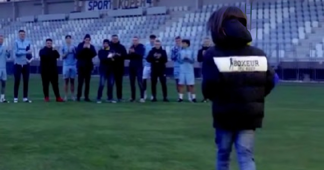 VIDEO Legenda vratila osmijeh pretučenom dječaku za Božić