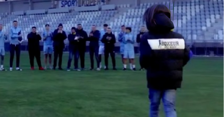 VIDEO Majka objavila da joj je pretučen sin. Javila im se nogometna legenda