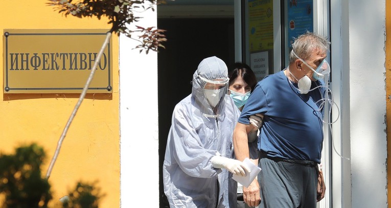 Žarište koronavirusa kraj Novog Pazara, liječnica: Umiru cijele obitelji 