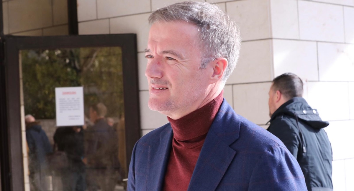 Jeličić opet na srpskim naslovnicama: "Sramno vrijeđao Srbe. Više neće komentirati"