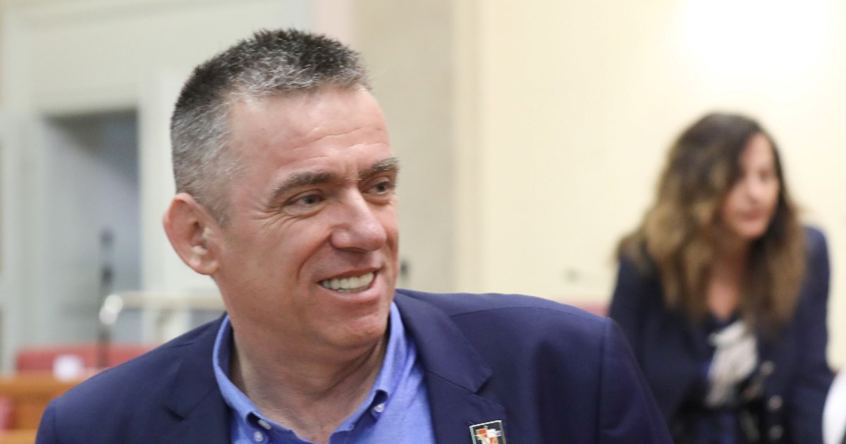 Ćipe pozvao Njonju na štrajk glađu: "Dok Plenković ne odgovori na moje pitanje"
