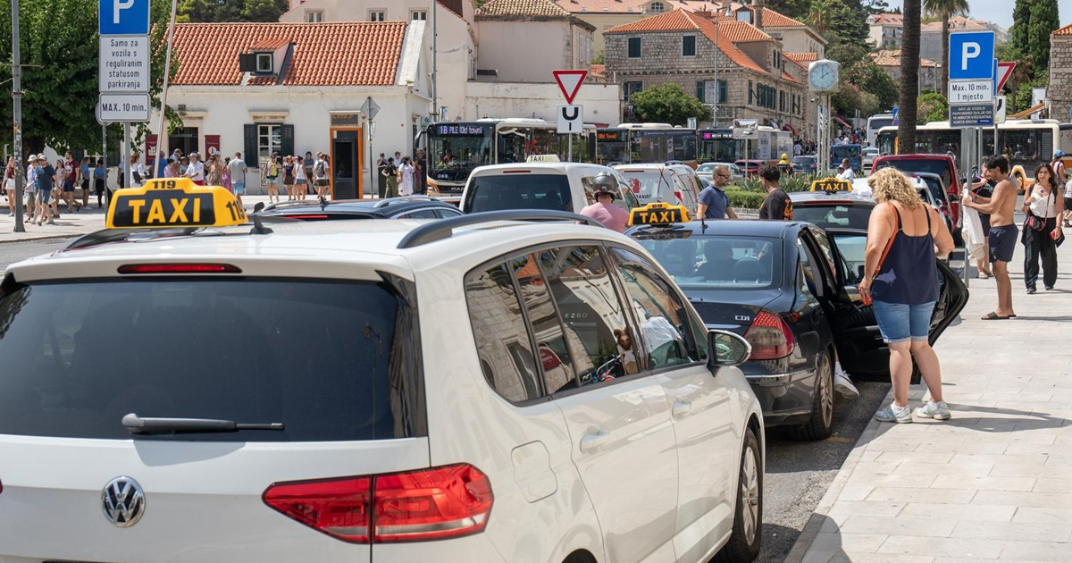 Izglasane velike promjene za taksi prijevoz. Ministar će moći ograničiti cijene