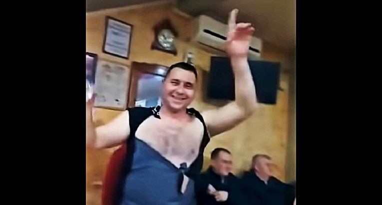 Javio se srpski policajac sa snimke na kojoj se pjevaju četničke pjesme o Vukovaru