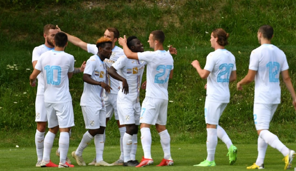 Rijeka je spremna. Pogledajte kako zabijaju Tomićevi igrači, pobijedili MTK s 4:3