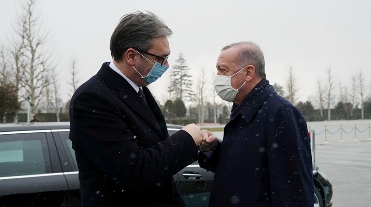Vučić posjetio Erdogana, razgovarali su o rješavanju krize u BiH