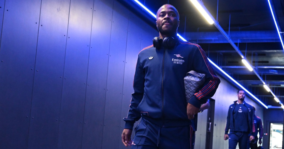 Njemačkom klubu ponudili Sterlinga. Sportski direktor: Morao sam protrljati oči