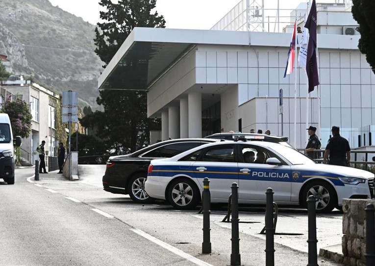 Ženi (79) kod Dubrovnika uzeli 8000 eura za operaciju unuke. Policija uhitila Bugare