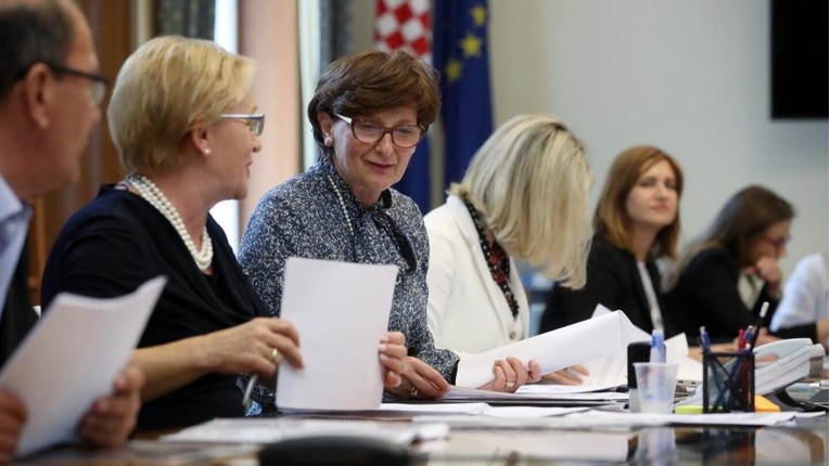 Popodne počinje službena kampanja, Restart koalicija ima veliki skup