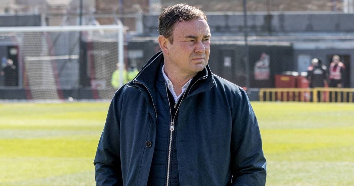 Radio je bez plaće u klubu na rubu gašenja. Novi vlasnici mu odmah dali otkaz