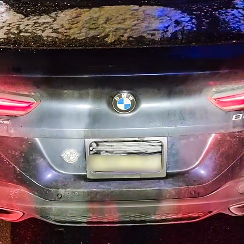 VIDEO Pogledajte kako je vozač BMW-a izbjegavao plaćanje parkinga