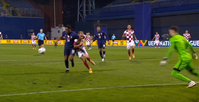 Je li u ovoj situaciji Francuska oštećena za penal protiv Hrvatske?