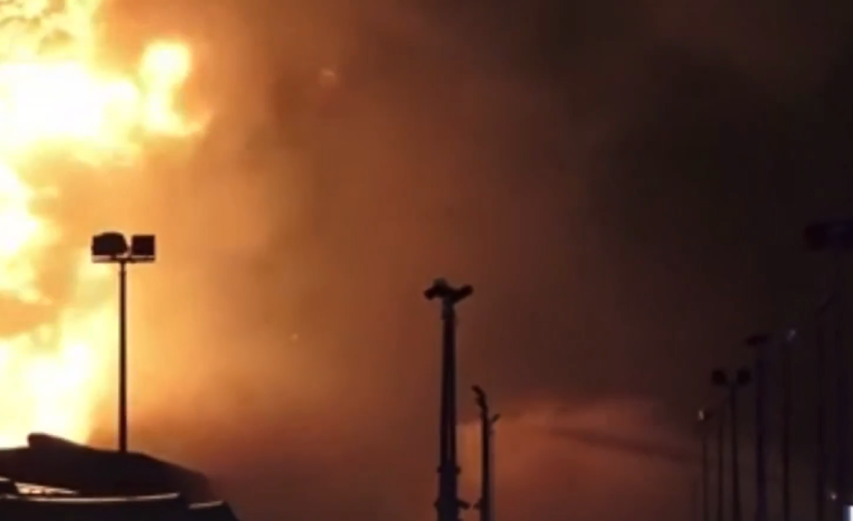 VIDEO Nakon iranskog udara gori skladište goriva u Bahreinu