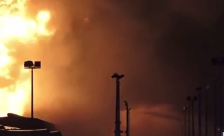 Nakon iranskog udara gori skladište goriva u Bahreinu, pogledajte snimku