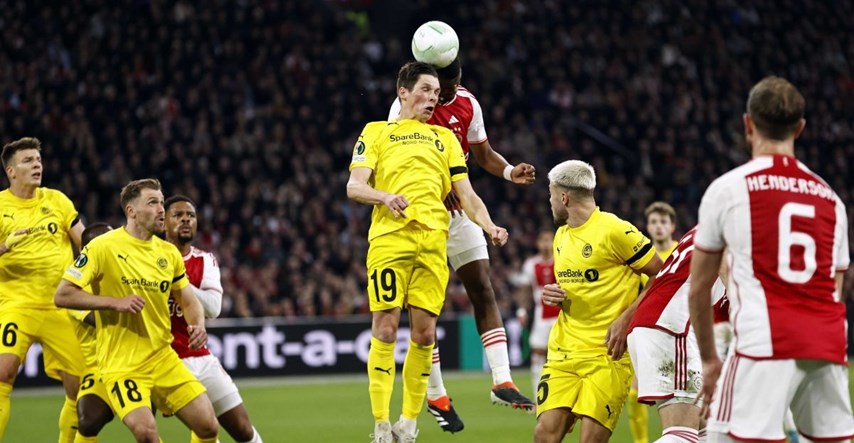 Ajax se spasio poraza u Amsterdamu s dva gola nakon 90. minute. Igrali Šutalo i Sosa