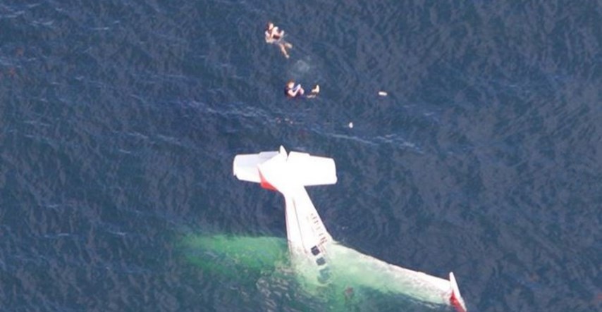 VIDEO Avion se srušio u ocean, putnici sve snimali i pucali selfije