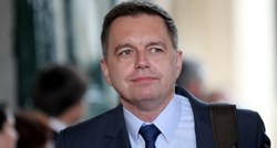 Slovački guverner prenosio mito za šefa porezne. Dobio novčanu kaznu