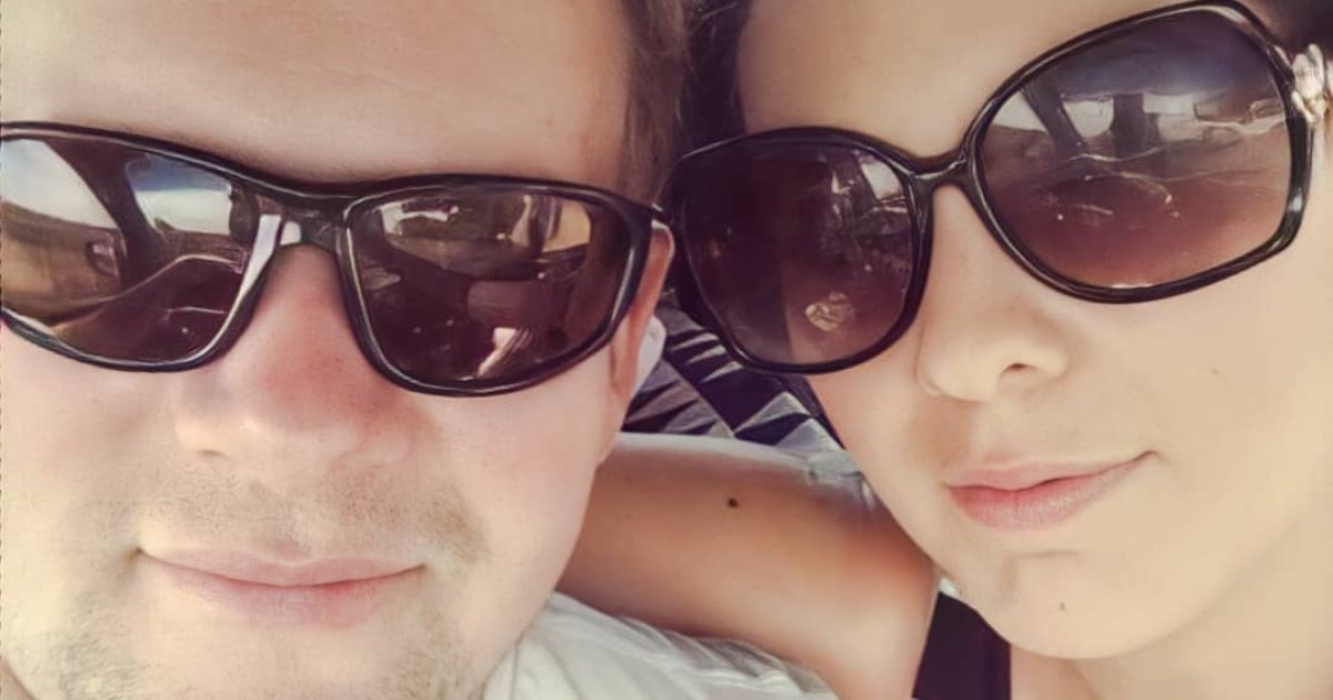 Mama priznala da su je djeca uhvatila u akciji s mužem, on dao urnebesno objašnjenje