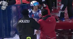 VIDEO Kristoffersen završio slalom, skinuo skije i nasrnuo na klimatske aktiviste