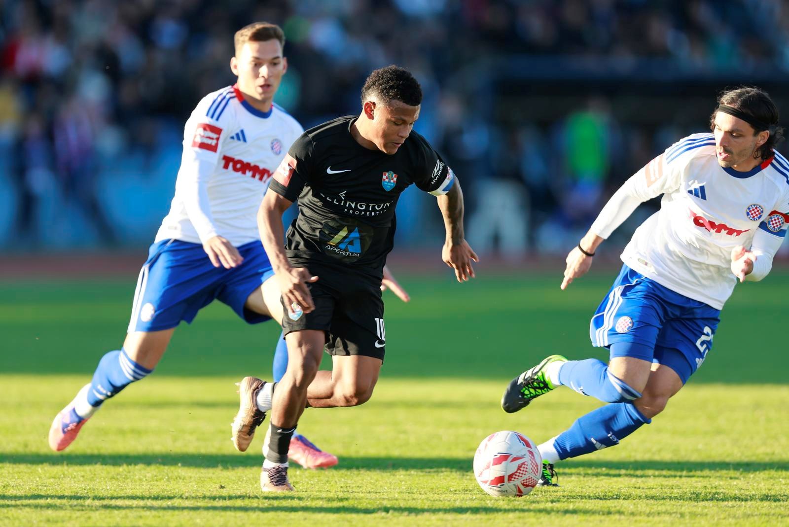 OD 15:00 VUKOVAR - HAJDUK Vukovar u borbi za ostanak, Hajduk favorit u Osijeku