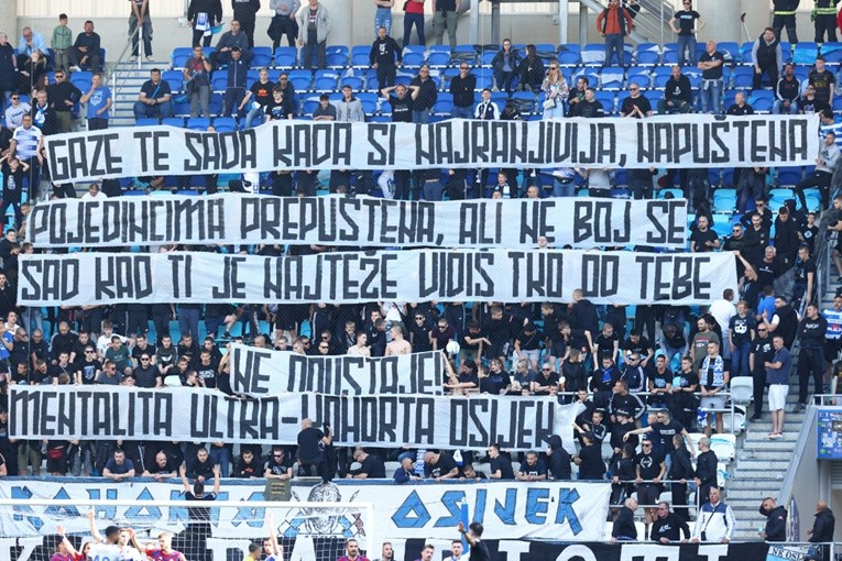 Pogledajte poruku koju je Kohorta podigla na utakmici s Hajdukom