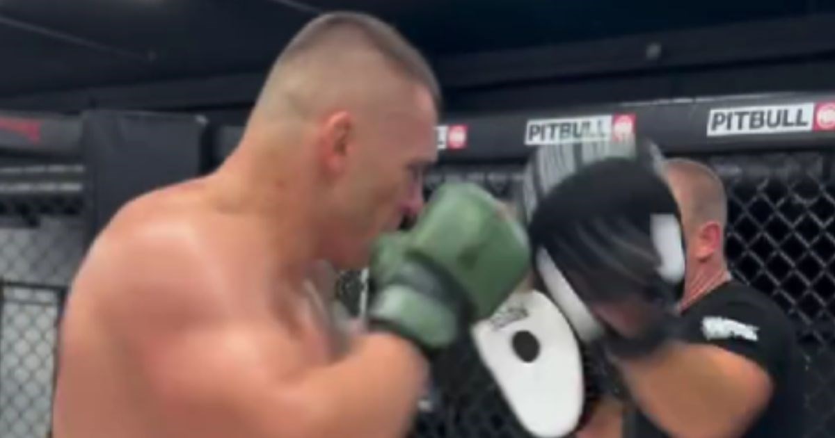 Stošić objavio video treninga uoči borbe protiv Hrvata u Zagrebu