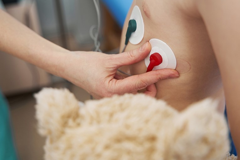 Obavezni sportski pregledi djece su loši. Zvali smo klinike, evo što tvrde da rade