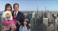 Meteorologa tijekom programa uživo prekinule kćeri, snimka je hit na internetu