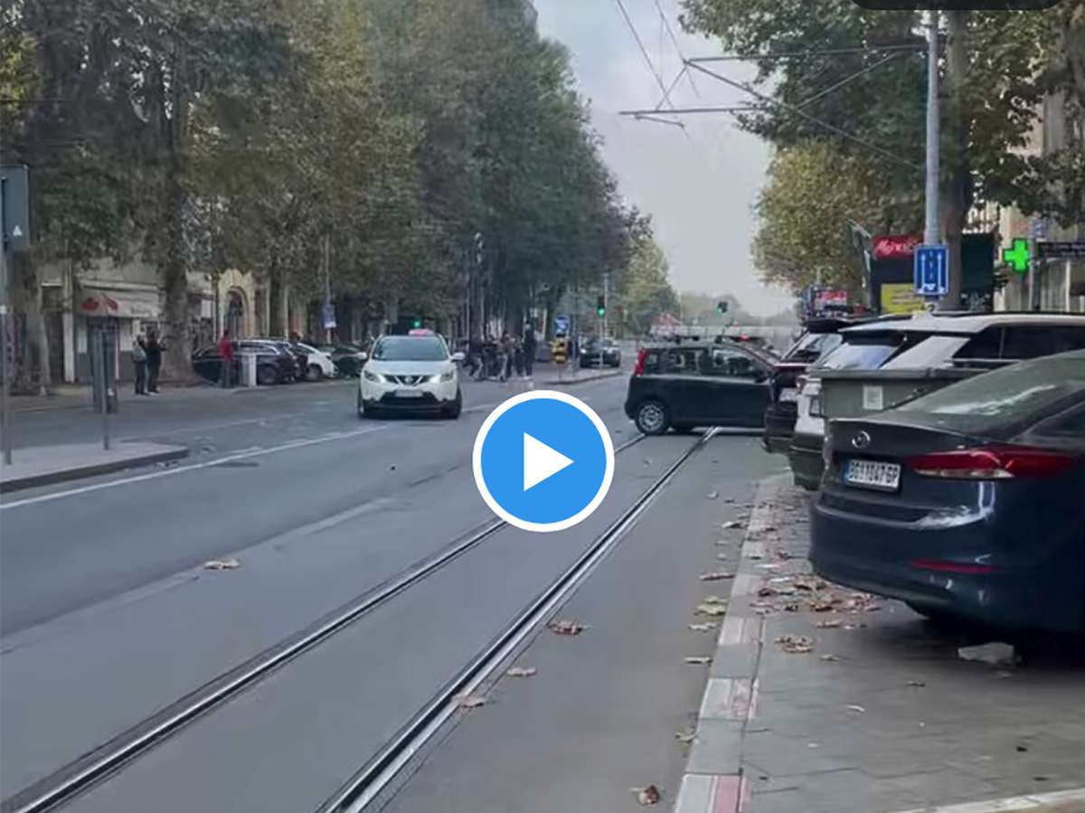 VIDEO U Beogradu izbila tučnjava kod pizzerije koju se povezivalo s popisima birača