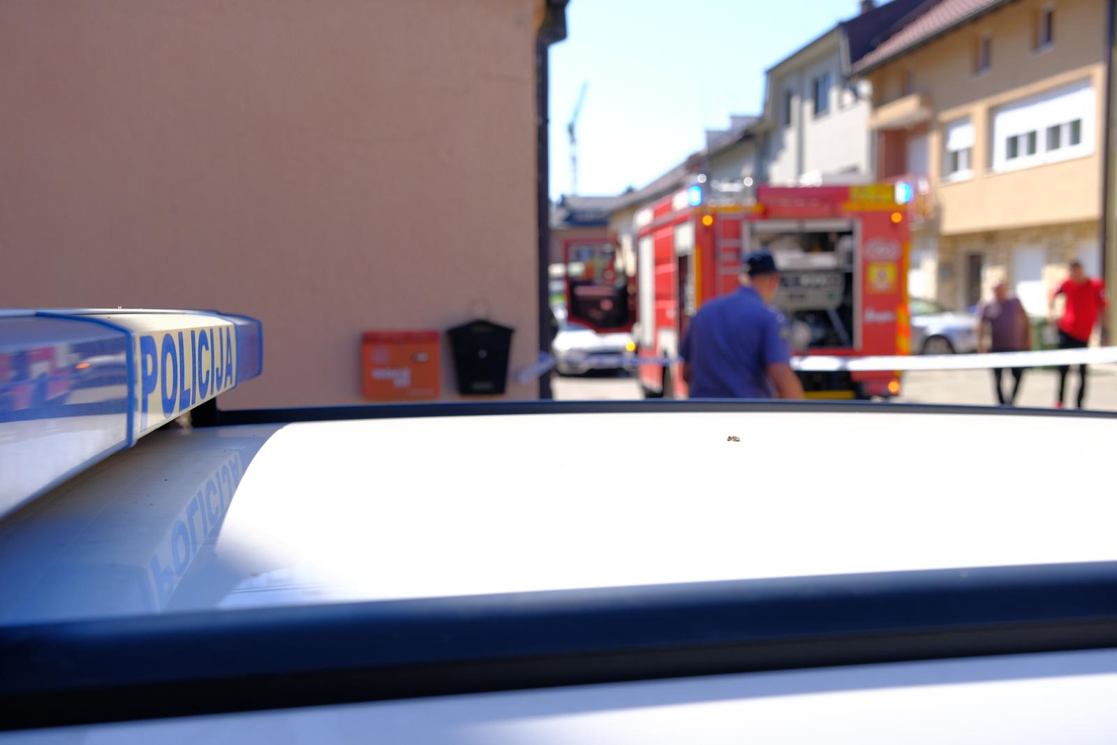 Kod Pleternice zapalio dnevni boravak benzinom, ometao vatrogasce i napao policajca