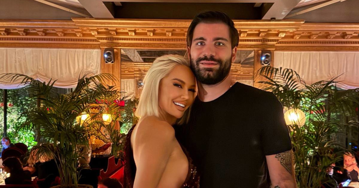 FOTO Maja Šuput u Parizu nosila haljinu idealnu za večernje izlaske