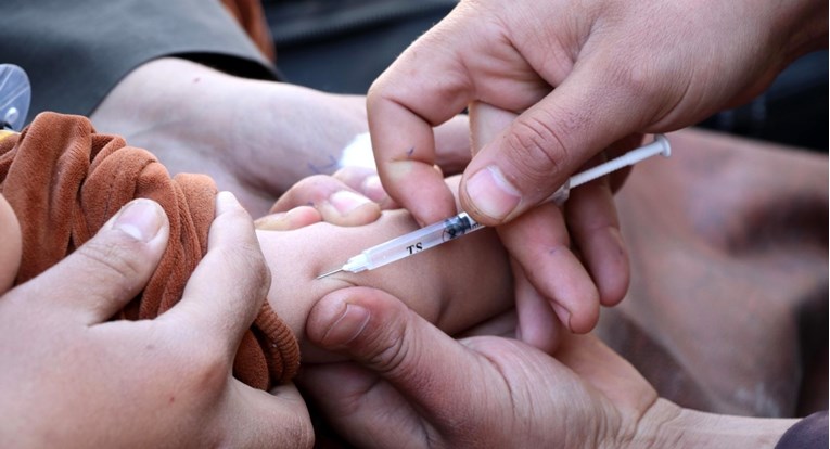 UNICEF: Porastao broj roditelja koji ne cijepe djecu rutinskim cjepivima