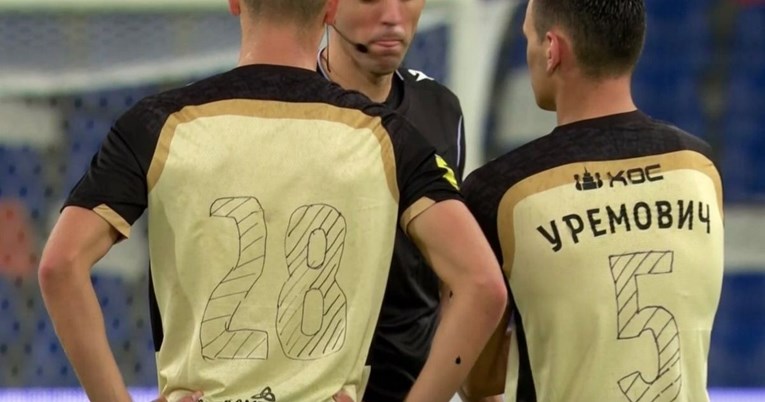 Uništili su im se dresovi usred europske utakmice. Brojeve su morali crtati markerom