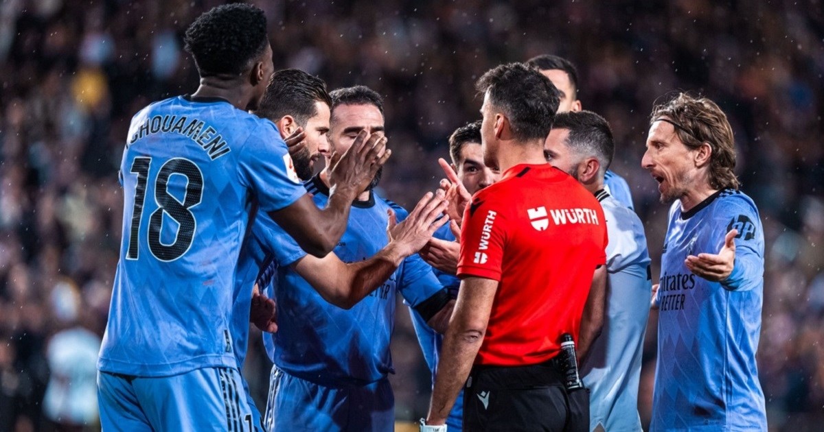 Pobuna u Realu nije donijela promjenu, predsjednik kluba ne odustaje od svog plana