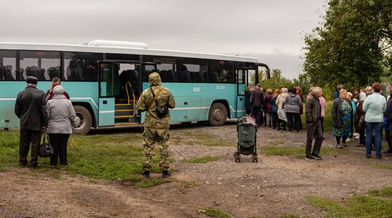 Britanija: Rusija izvela napad, ubijeni civili za koje sada tvrdi da su njeni građani