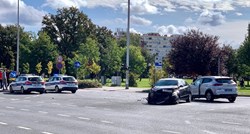 VIDEO Sudar dva automobila u Zagrebu, jedna osoba ozlijeđena. Napravila se kolona