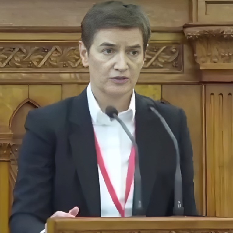 Širi se snimka Ane Brnabić kako govori na engleskom, komentari su sve
