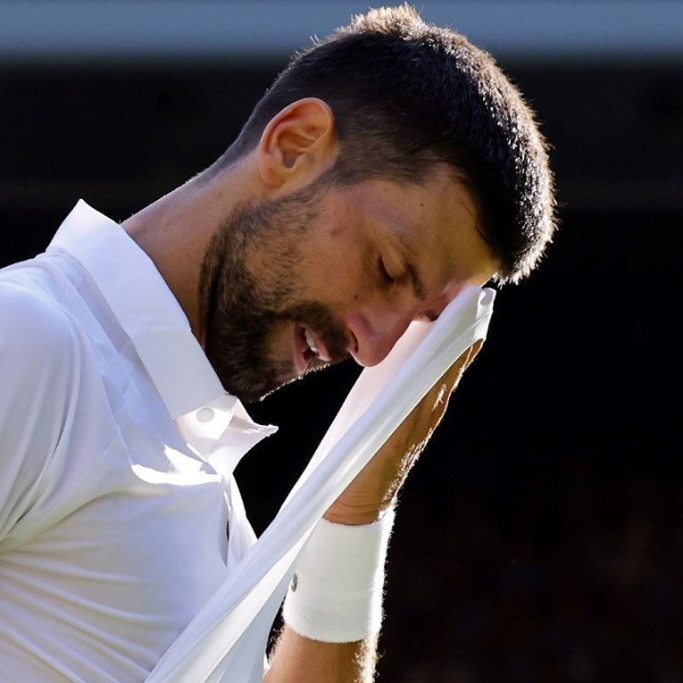 Đoković na US Open stiže bez trenera