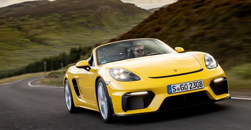 Najjeftiniji Porscheov model povučen iz prodaje