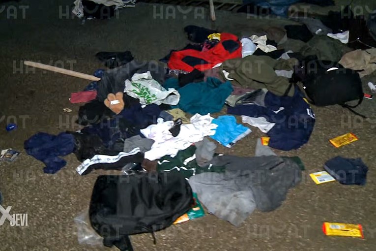 VIDEO Krvave palice i hrpa odjeće Delija. Scena s mjesta Torcidine sačekuše